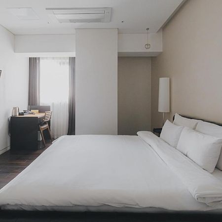 Acc Design Hotel Gwangju Metropolitan City Esterno foto
