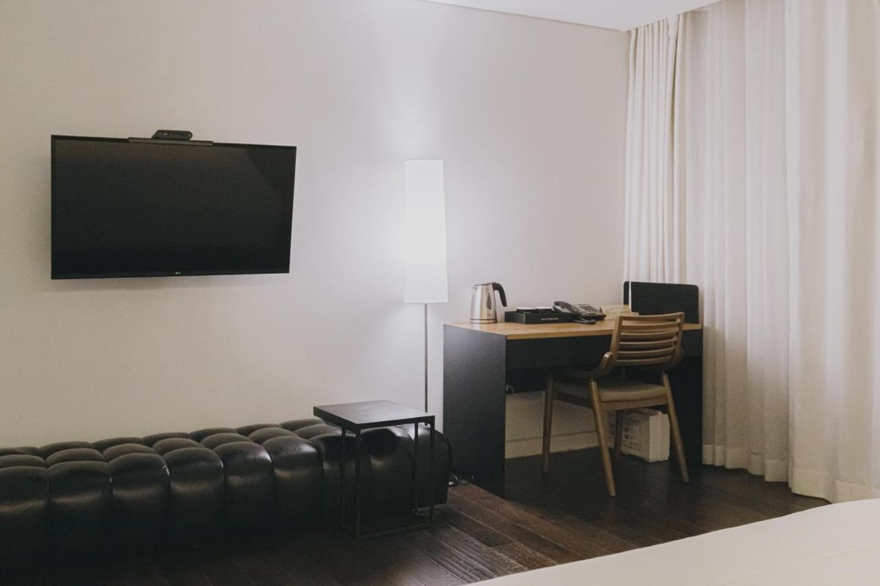 Acc Design Hotel Gwangju Metropolitan City Esterno foto
