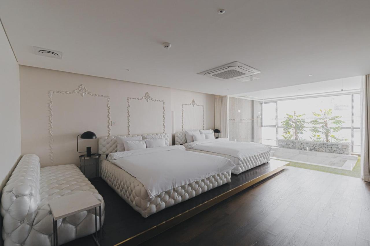 Acc Design Hotel Gwangju Metropolitan City Esterno foto