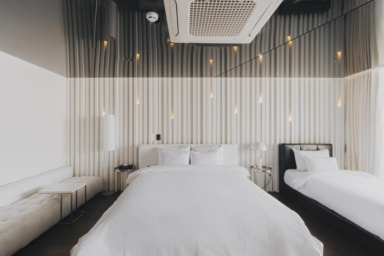 Acc Design Hotel Gwangju Metropolitan City Esterno foto